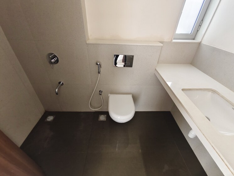 Bathroom, piramal-vaikunth-vairat 2 Bedroom 710 Sq.Ft. Apartment In Balkum Pada Thane 8169793