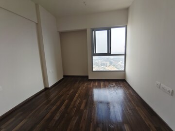 Room in 2 BHK Apartment at Piramal Vaikunth Vairat, Balkum Pada – for Sale