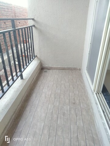 Balcony in 6+ BHK Apartment at Safed Pul – for Sale