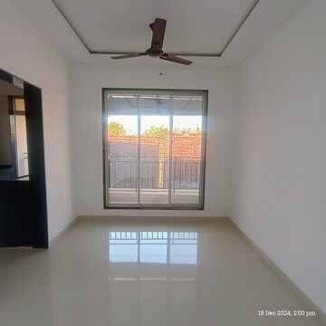 Building Lobby in 6+ BHK Apartment at Safed Pul – for Sale