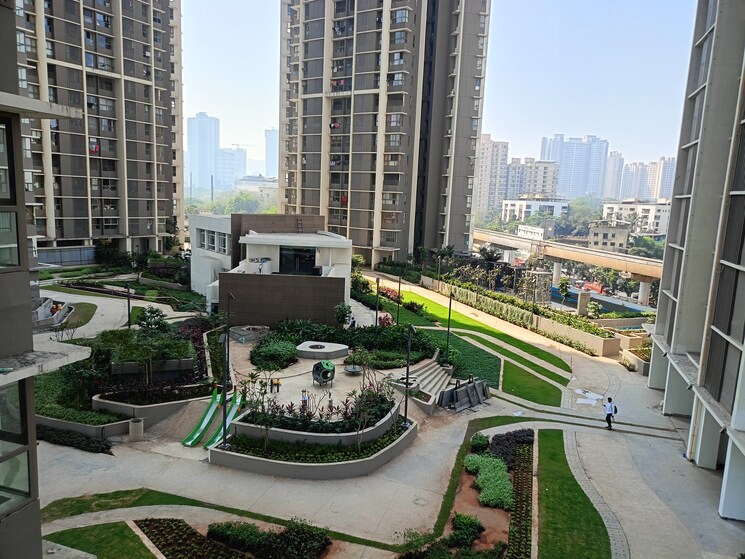 Exterior View, kalpataru-paramount 2 Bedroom 711 Sq.Ft. Apartment In Kapur Bawdi Thane 8169888