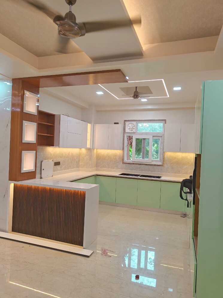Kitchen, sector 40 3.5 Bedroom 2450 Sq.Ft. Builder Floor In Sector 40 Gurgaon 8169914