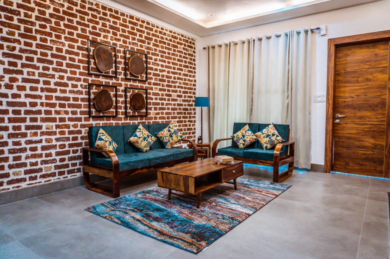 3 BHK Builder Floor For Sale in Saraswati Vihar Hosing 