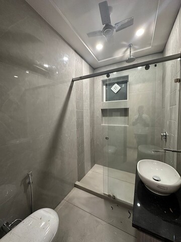 Bathroom in 3 BHK Builder Floor at Paschim Vihar – for Rent