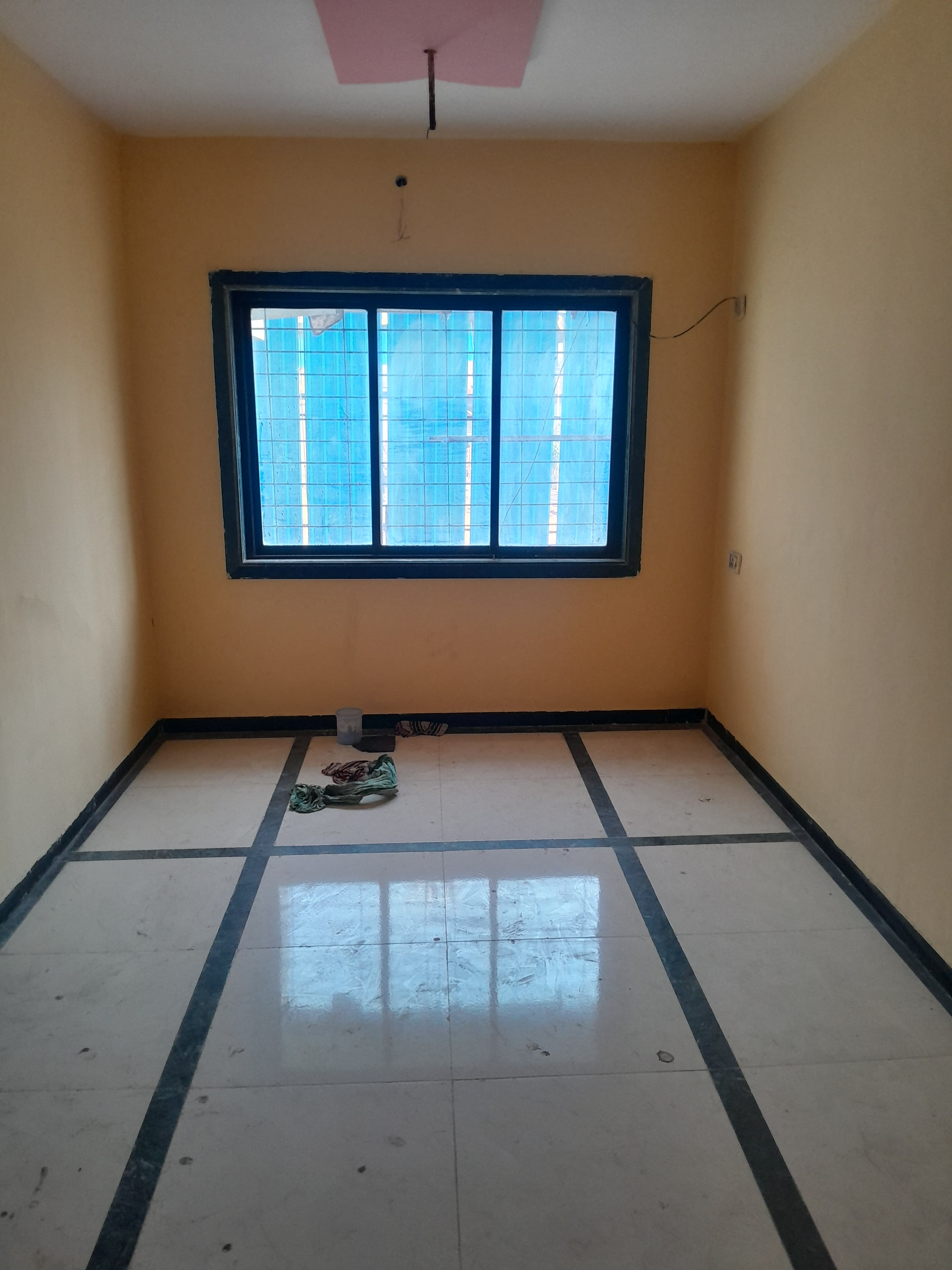 1.5 BHK Apartment For Sale in Ridhi Sidhi Apartment 