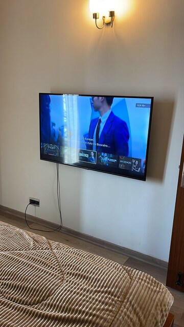 2.5 BHK Apartment For Rent in Central Park 3 Flower Valley, Sohna Sector 33