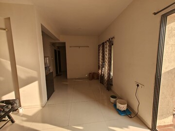 Room in 2 BHK Apartment at Kohinoor Shangrila, Pimpri – for Sale
