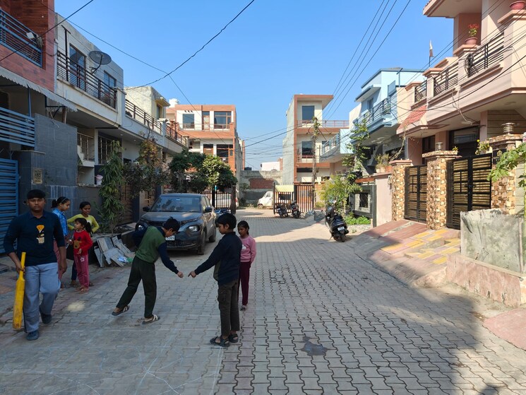 Exterior View, home-town 6 Bedroom 567 Sq.Ft. Independent House In Patiala Road Zirakpur 8170131