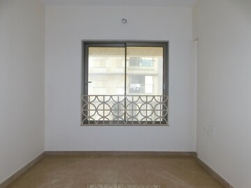 Room in 2 BHK Apartment at Matunga East – for Sale