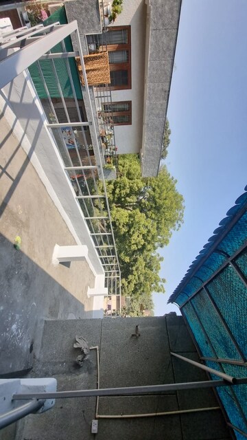 Balcony in 3 BHK Builder Floor at Paschim Vihar – for Rent
