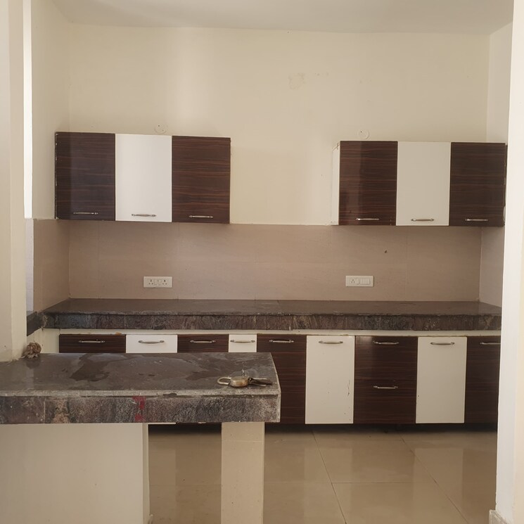 Kitchen, maya-garden-city 3 Bedroom 1530 Sq.Ft. Apartment In Nagla Road Zirakpur 8170177