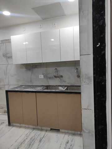 Kitchen in 3 BHK Builder Floor at Paschim Vihar – for Rent