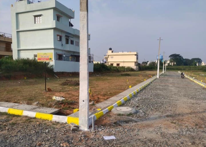 Plot For Sale in Wonderla Gate 