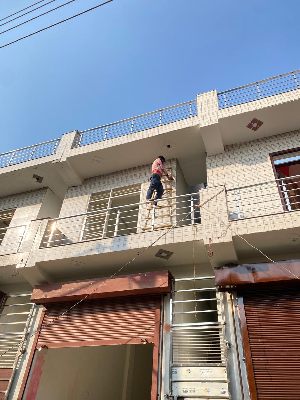 4 BHK Independent House For Sale in Saran Road Parwatiya Colo