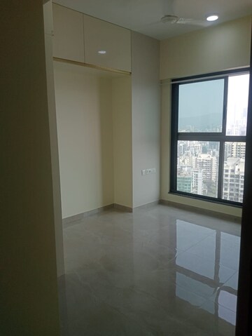 Room in 1 BHK Apartment at Sheth Irene, Malad West – for Rent