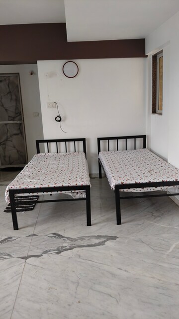 Room in  Pg at Panch Wadi – for Rent