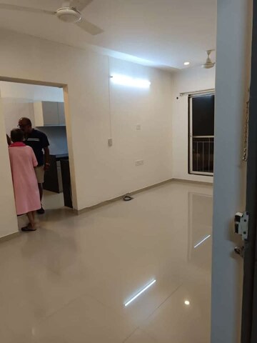 Room in 1 BHK Apartment at Mohan Mansion Nalasopara, Nalasopara East – for Sale