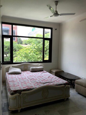 1 BHK Builder Floor For Rent in Freedom Fighters Enclave