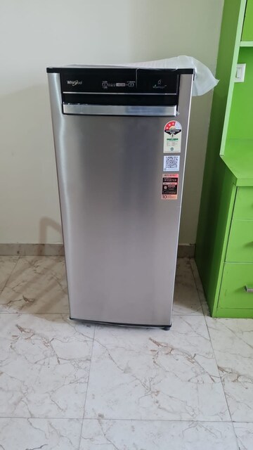 Building Lobby in 1 BHK Builder Floor at Sector 39 – for Rent