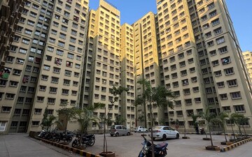 1 BHK Apartment For Rent in Lodha Crown Taloja Quality Homes, Dombivli East
