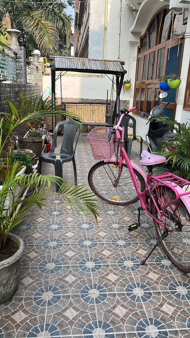 Gym, alpha-1-rwa 3 Bedroom 200 Sq.Mt. Independent House In Alpha 1 Greater Noida Greater Noida 8170392