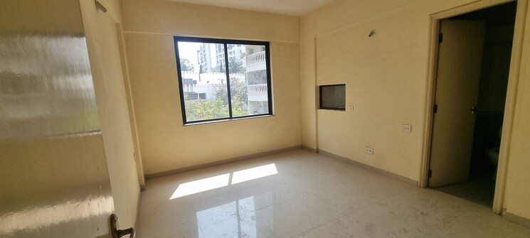 Room, windsor-avenue 4 Bedroom 2000 Sq.Ft. Apartment In Wanowrie Pune 8170437