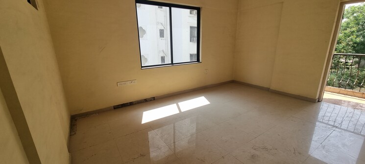 Room, windsor-avenue 4 Bedroom 2000 Sq.Ft. Apartment In Wanowrie Pune 8170437