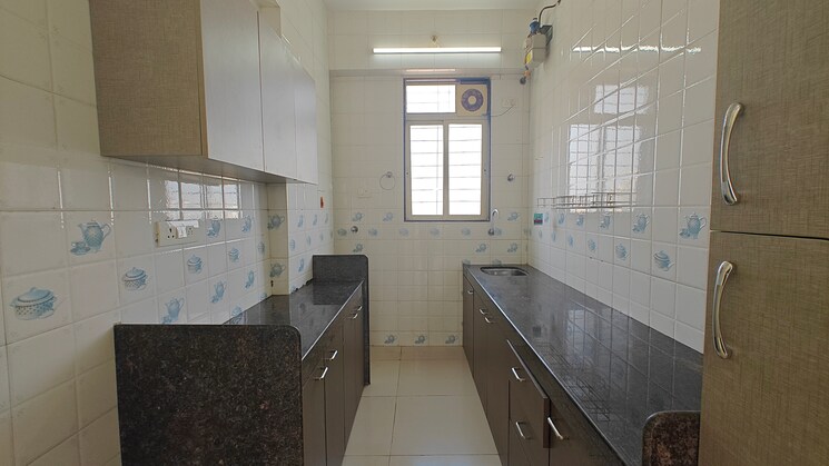 Kitchen, nisar-rajal-veer-abhimanyu-chs 2 Bedroom 566 Sq.Ft. Apartment In Babhai Naka Mumbai 8170423