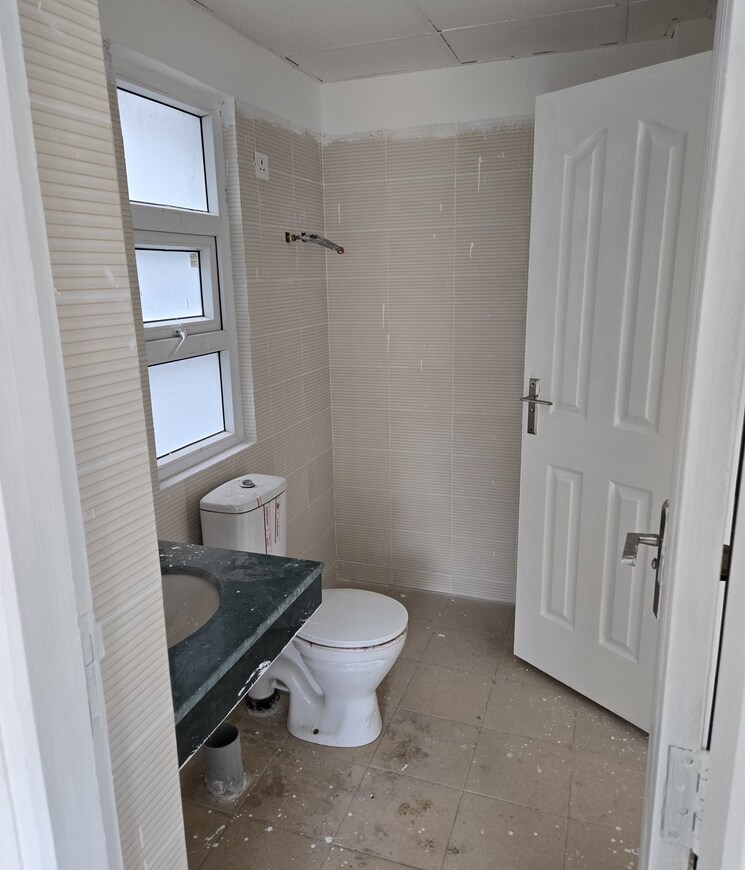 Bathroom, sector 84 4 Bedroom 2600 Sq.Ft. Builder Floor In Sector 84 Faridabad 8170501