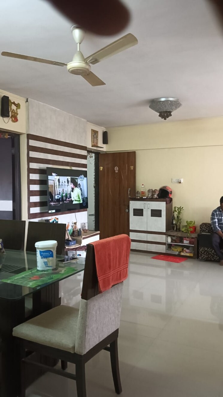 Living Room, om-sai-charan-chs 3 Bedroom 1010 Sq.Ft. Apartment In Borivali West Mumbai 8170495