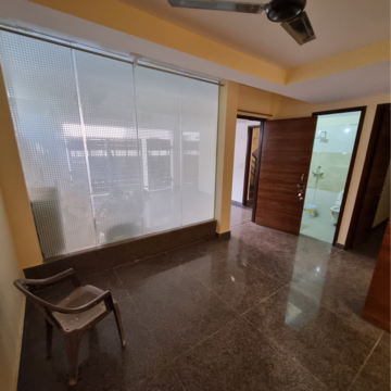Kitchen in 1.5 BHK Villa at Sector 21 – for Rent