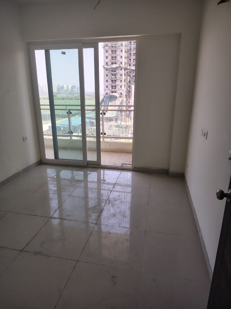 Room, mahagun-meadows 3 Bedroom 1435 Sq.Ft. Apartment In Sector 150 Noida 8170518