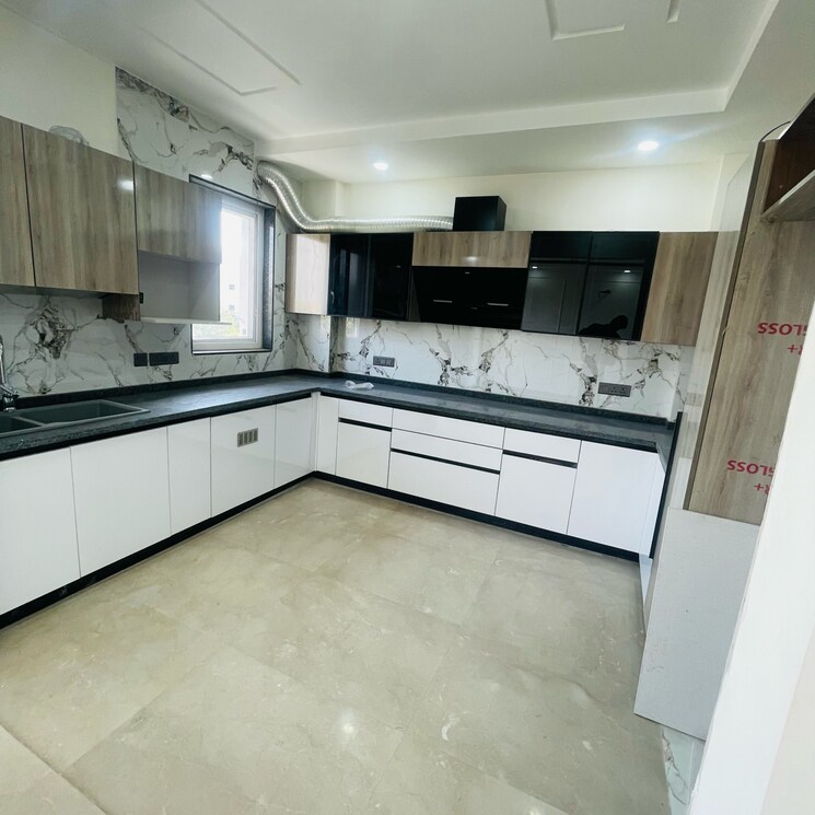 Kitchen, ansal-api-esencia 4 Bedroom 300 Sq.Yd. Builder Floor In Sector 67 Gurgaon 8170519