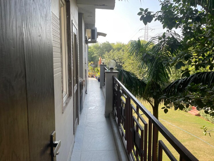 Balcony, vasant kunj 3 Bedroom 1600 Sq.Ft. Apartment In Vasant Kunj Delhi 8170541