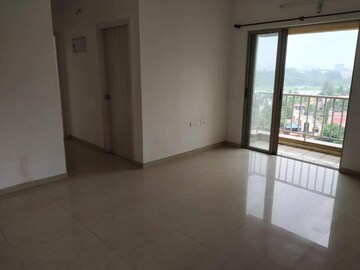 Room in 1.5 BHK Apartment at Lodha Casa Rio, Dombivli East – for Sale