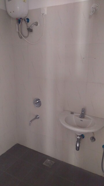 Bathroom in 1.5 BHK Apartment at Lodha Casa Rio, Dombivli East – for Sale