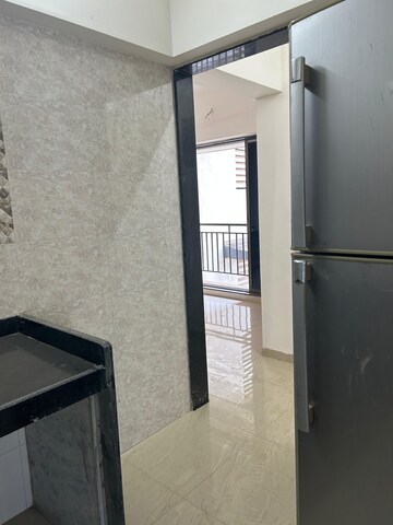 Room in 2 BHK Apartment at Surya Kiran CHS Andheri, Andheri West – for Rent