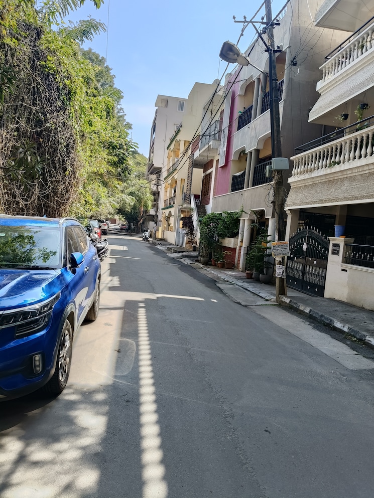  Parking, indiranagar 6+ Bedroom 1385 Sq.Ft. Apartment In Indiranagar Bangalore 8170653