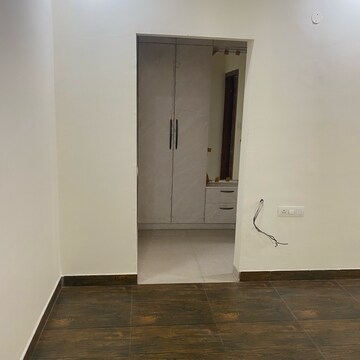 3 BHK Apartment For Rent in Oasis Green, High Ground