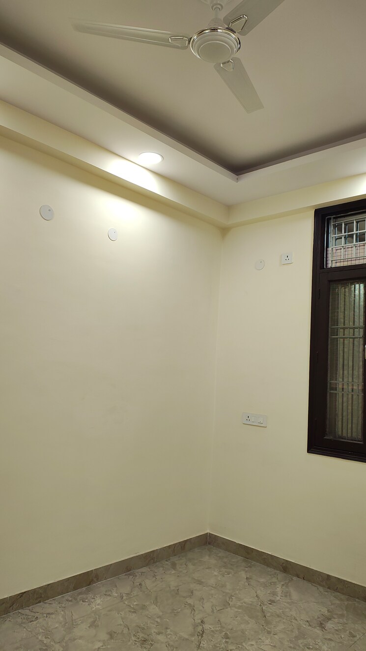 undefined, pratap vihar 3 Bedroom 1000 Sq.Ft. Builder Floor In Pratap Vihar Ghaziabad 8170729