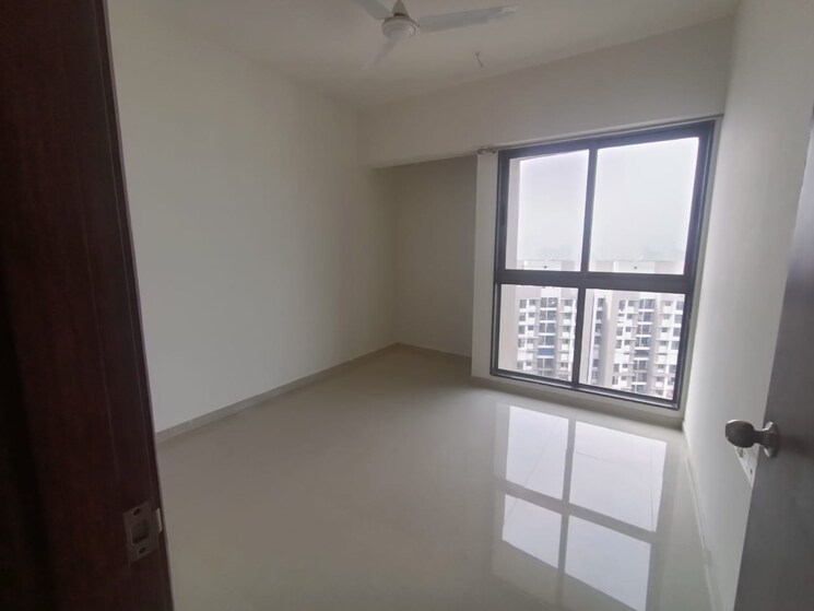 Room, runwal-eirene 2 Bedroom 677 Sq.Ft. Apartment In Balkum Pada Thane 8170712