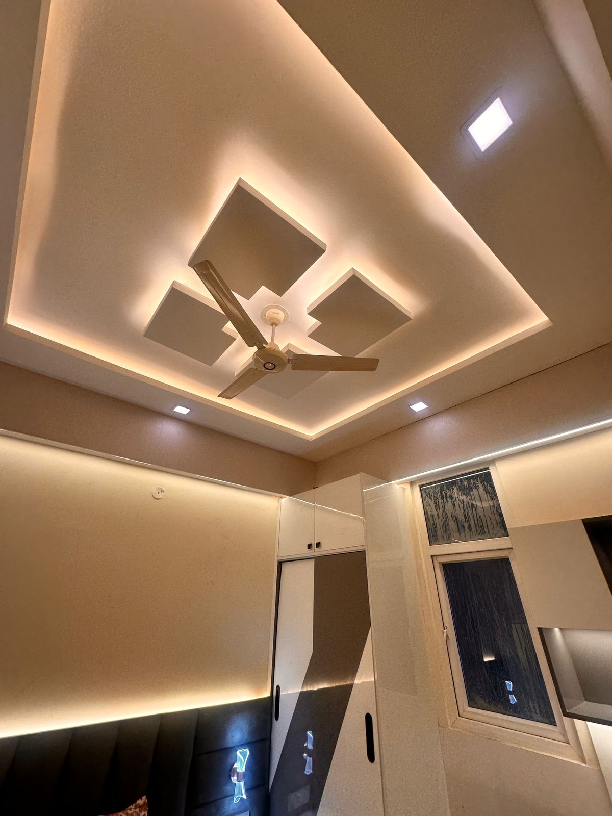 Studio  500 Sq.Ft. Apartment in VHR Winsten Park