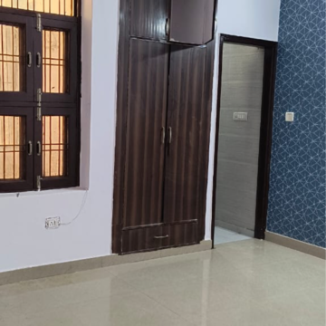 Building Lobby in 2 BHK Builder Floor at Sector 49 – for Sale