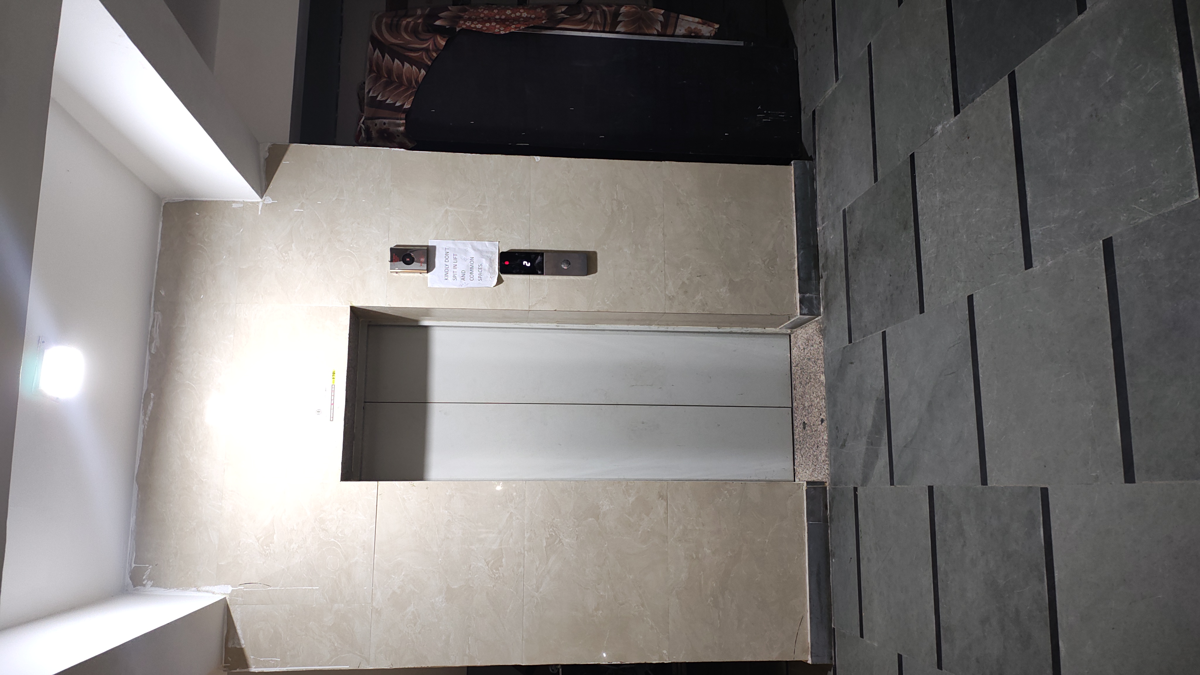 3 BHK 1000 Sq.Ft. Builder Floor in Pratap Vihar GDA Flats