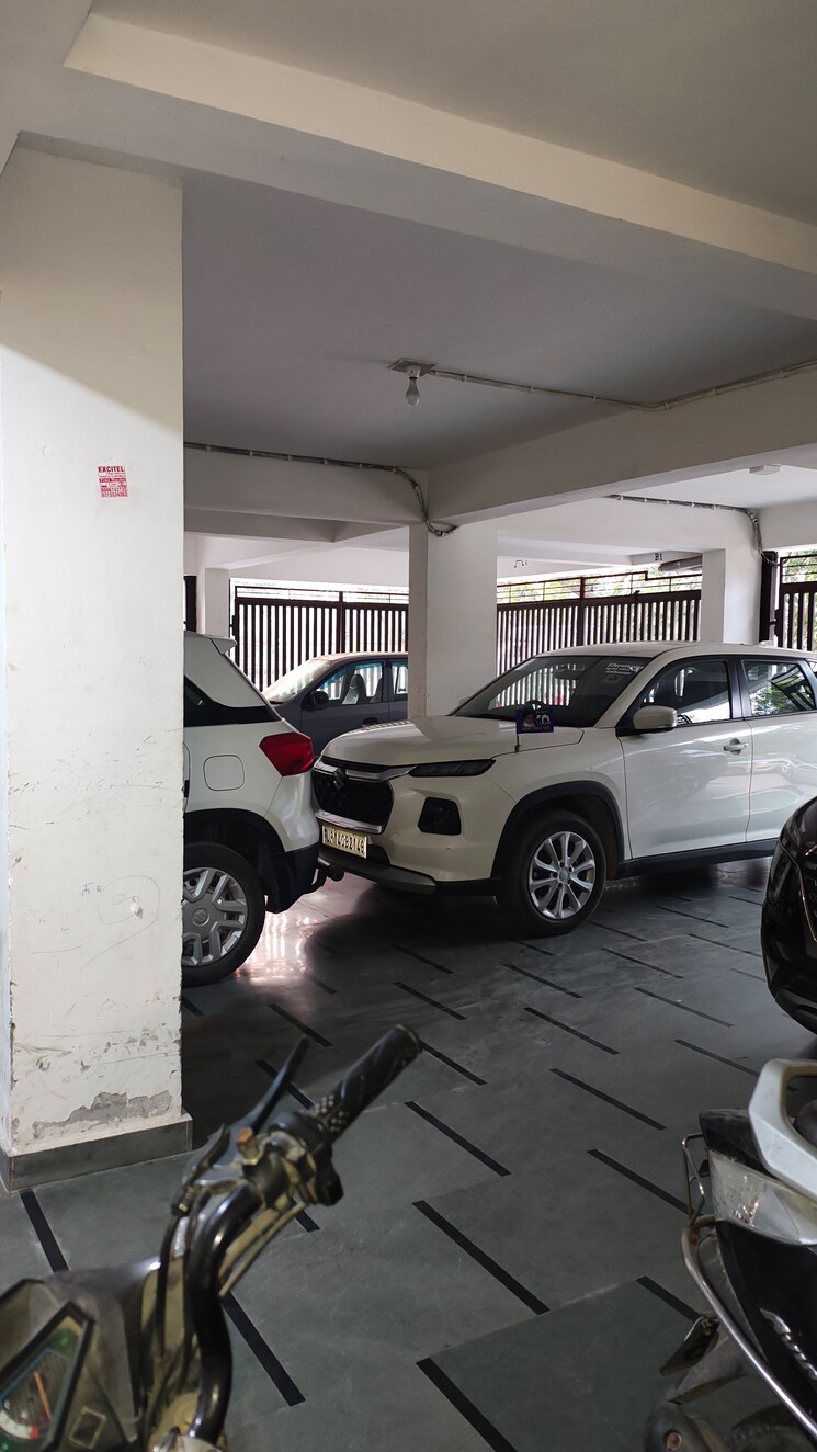 Master Bedroom, pratap-vihar-gda-flats 3 Bedroom 1000 Sq.Ft. Builder Floor In Pratap Vihar Ghaziabad 8170791