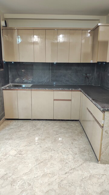 Staircase in 3 BHK Builder Floor at Pratap Vihar GDA Flats, Pratap Vihar – for Sale