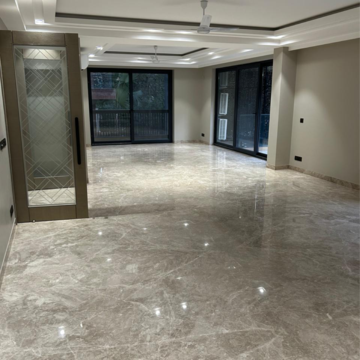 Room in 4 BHK Builder Floor at Vasant Vihar – for Sale