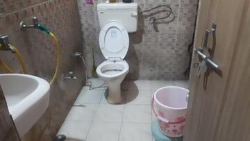 Bathroom in 3 BHK Builder Floor at DLF Vibhuti Khand, Gomti Nagar – for Rent
