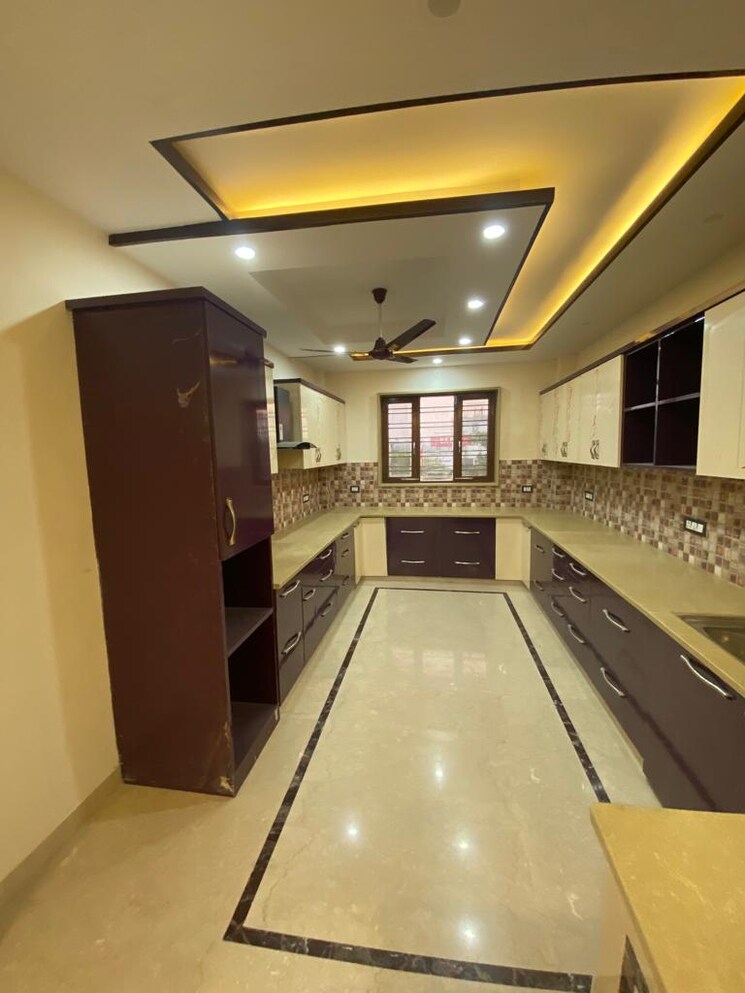 Kitchen, sector 21d 3 Bedroom 1700 Sq.Ft. Apartment In Sector 21d Faridabad 8170833