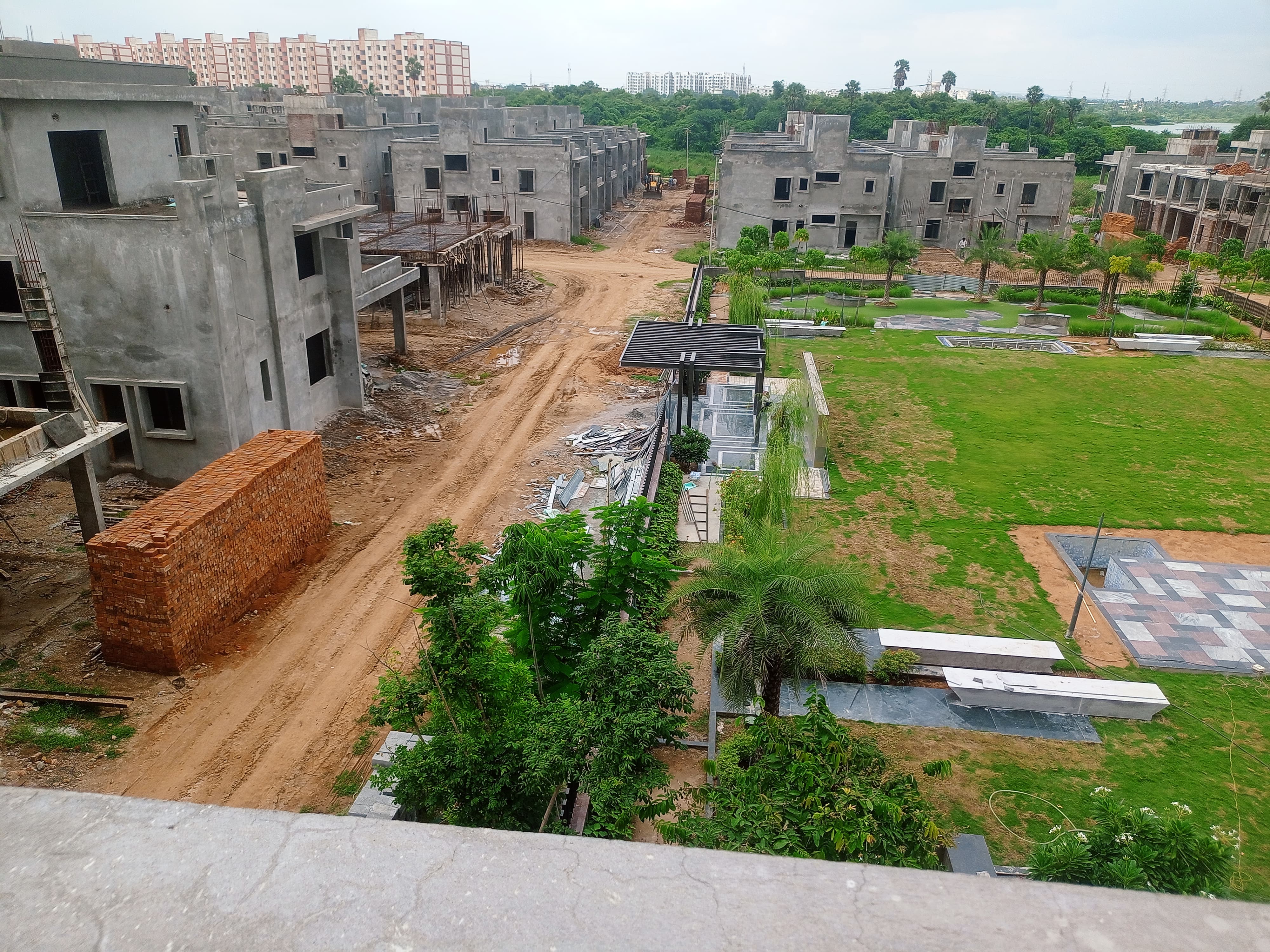 3 BHK + Pooja Room Villa For Sale in Rainboweast 